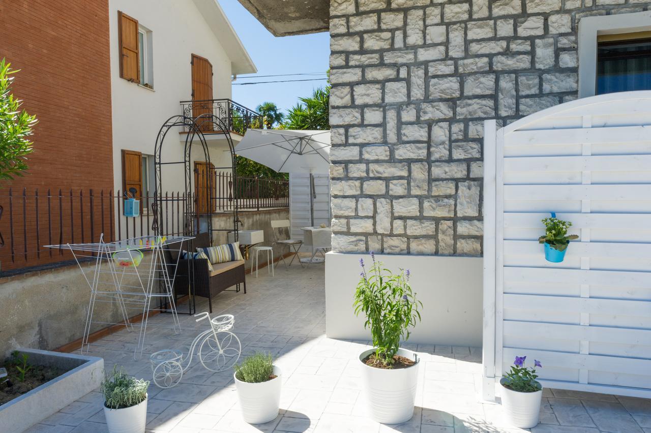 Lagarolina Del Conero B&B Сироло Экстерьер фото